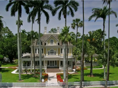 Burroughs Home & Gardens, Fort Myers FL, wedding venue